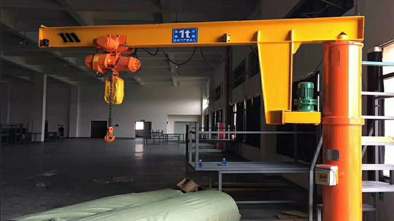 起重输送设备行业：创新驱动，安全为先